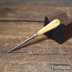 Vintage 3 ¾” Etui Crafting Pointed Awl Bone Handle - Good Condition