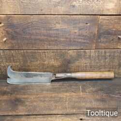 Unusual Antique William Swift Bill Hook with Upturned Claw Good Condition