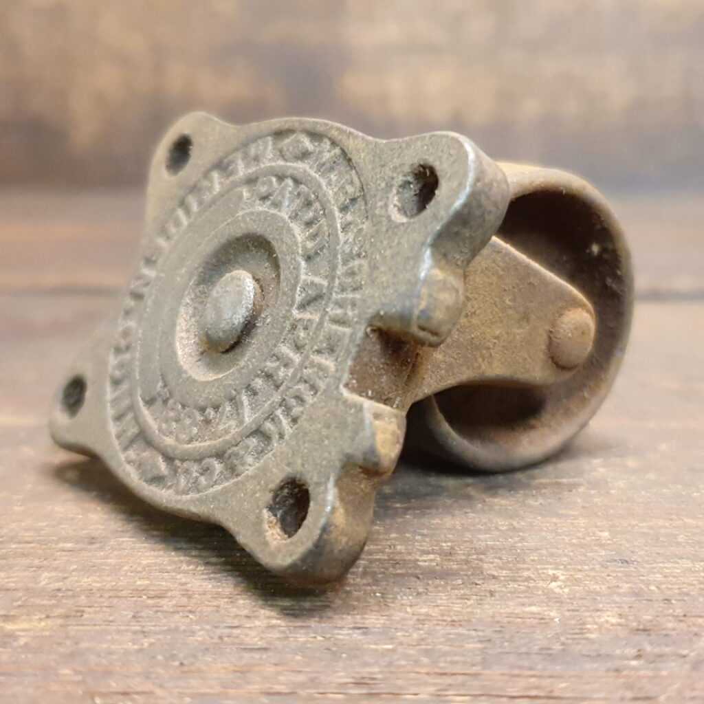 Rare Antique MB Schenck & Co. Furniture Castors Tooltique