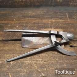 Vintage Leatherworkers 7” Square Leg Dividers - Good Condition