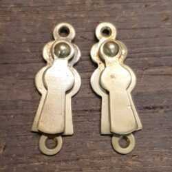 2 No: Vintage Brass Flat Swing Keyhole Escutcheon