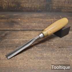 Modern Cabinet Makers Corner Chisel Hardwood Handle - Good Condition