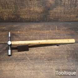 Vintage Stanley England Joiners 8oz Cross Pein Hammer - Good Condition