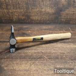 Vintage Stanley England Joiners 8oz Cross Pein Hammer - Good Condition