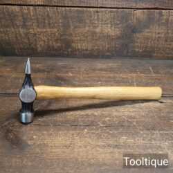 Vintage Stanley England 10 oz Joiners Hammer - Good Condition