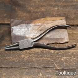 Vintage Pair of Short Nose Pliers Round Serrated Grip Jaws - Good Condition