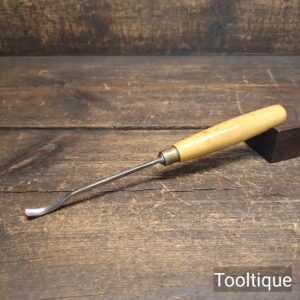 Vintage Ward & Payne for SJ Addis No: 28 Woodcarving ¼” Spoon Chisel - Sharpened Vintage Ward & Payne for SJ Addis No: 28 Woodcarving ¼” Spoon Chisel - Sharpened