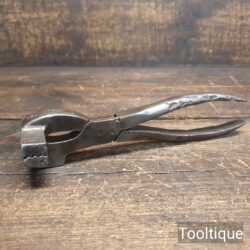 Vintage Pair of Leatherworking Box Jointed Stretching Pliers - Fair Condition
