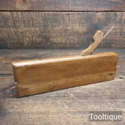 Antique Late 18th Century Wheeler Beechwood Ogee Moulding Plane