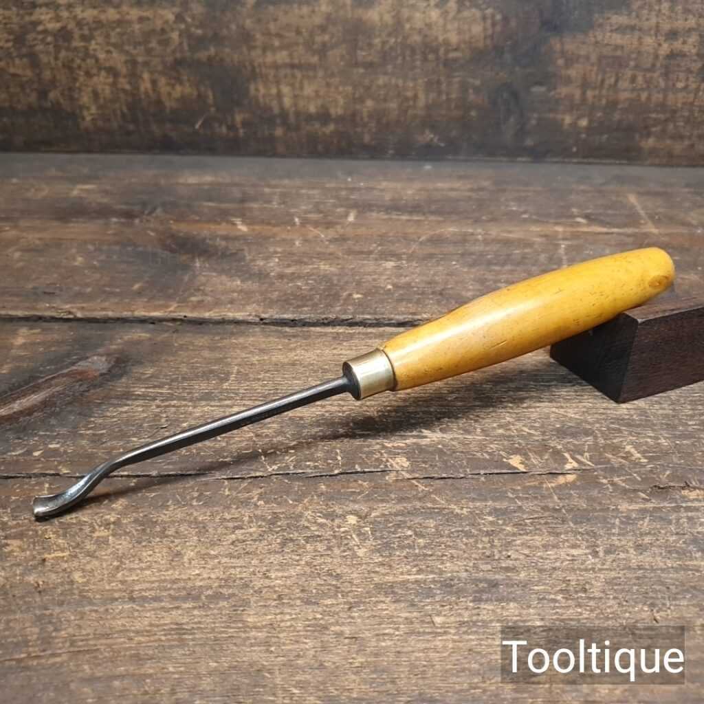 Vintage J.B Addis ¼” No: 30 Spoon Gouge Woodcarving Chisel - Refurbished