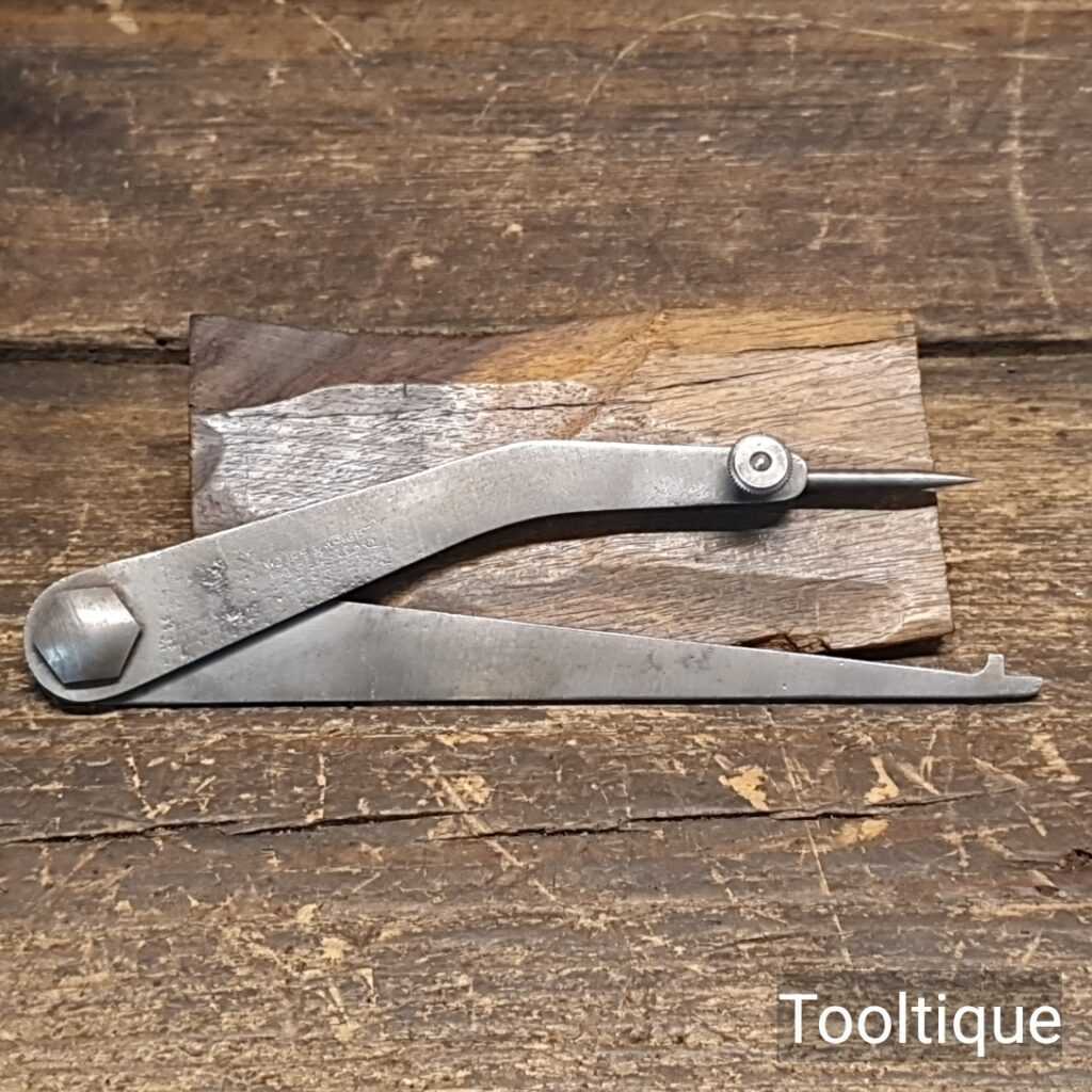Vintage 5 ¾” Moore and Wright Screw Jointed Odd Leg Callipers