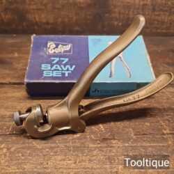 Crisp Vintage Boxed Eclipse No: 77 Saw Set - Good Condition