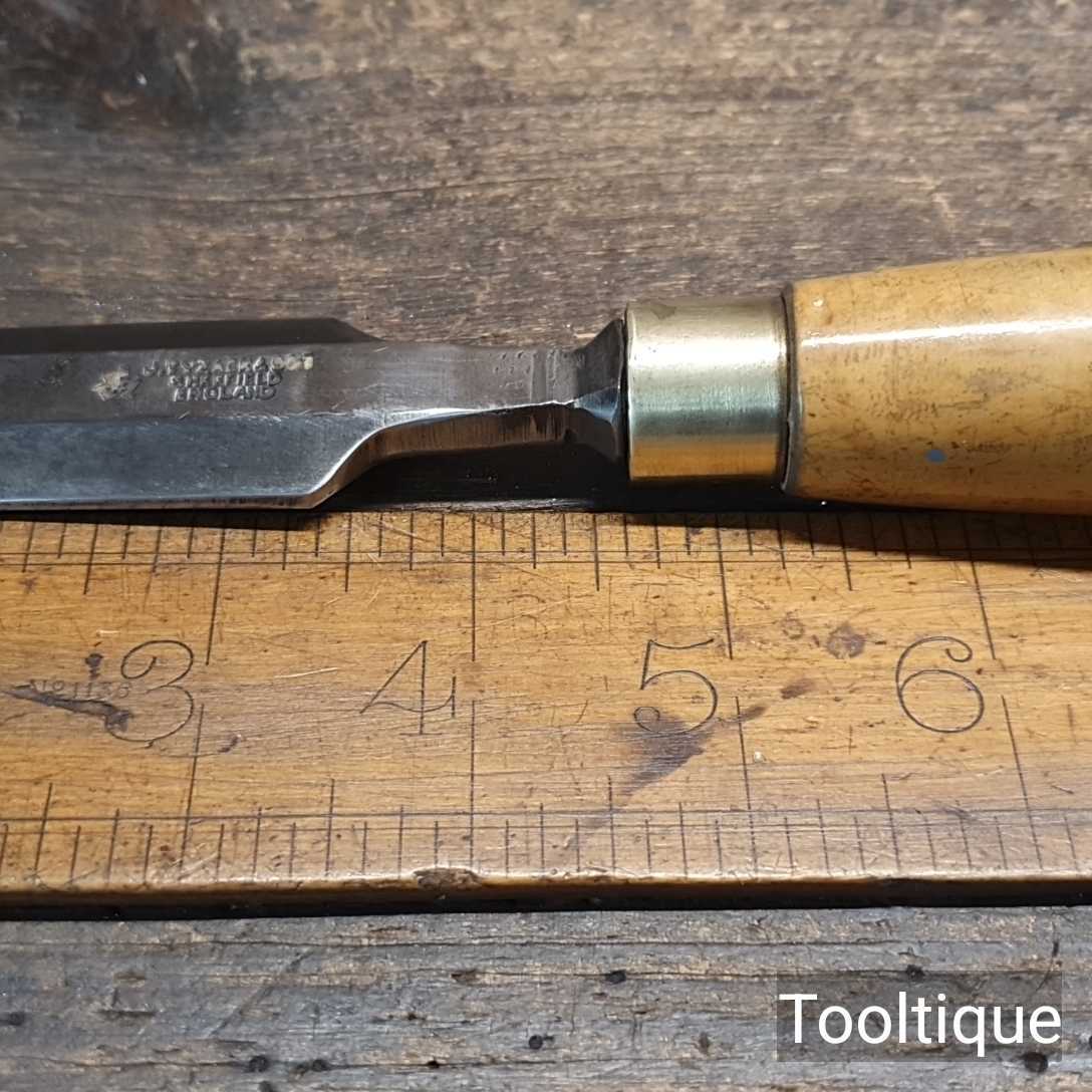 Vintage 1” Tyzack & Son Cast Steel Bevelled Edge Chisel - Fully Refurbished - Image 9