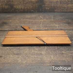 Crisp Vintage Charles Nurse No: 4 Beechwood Round or Hollowing Moulding Plane