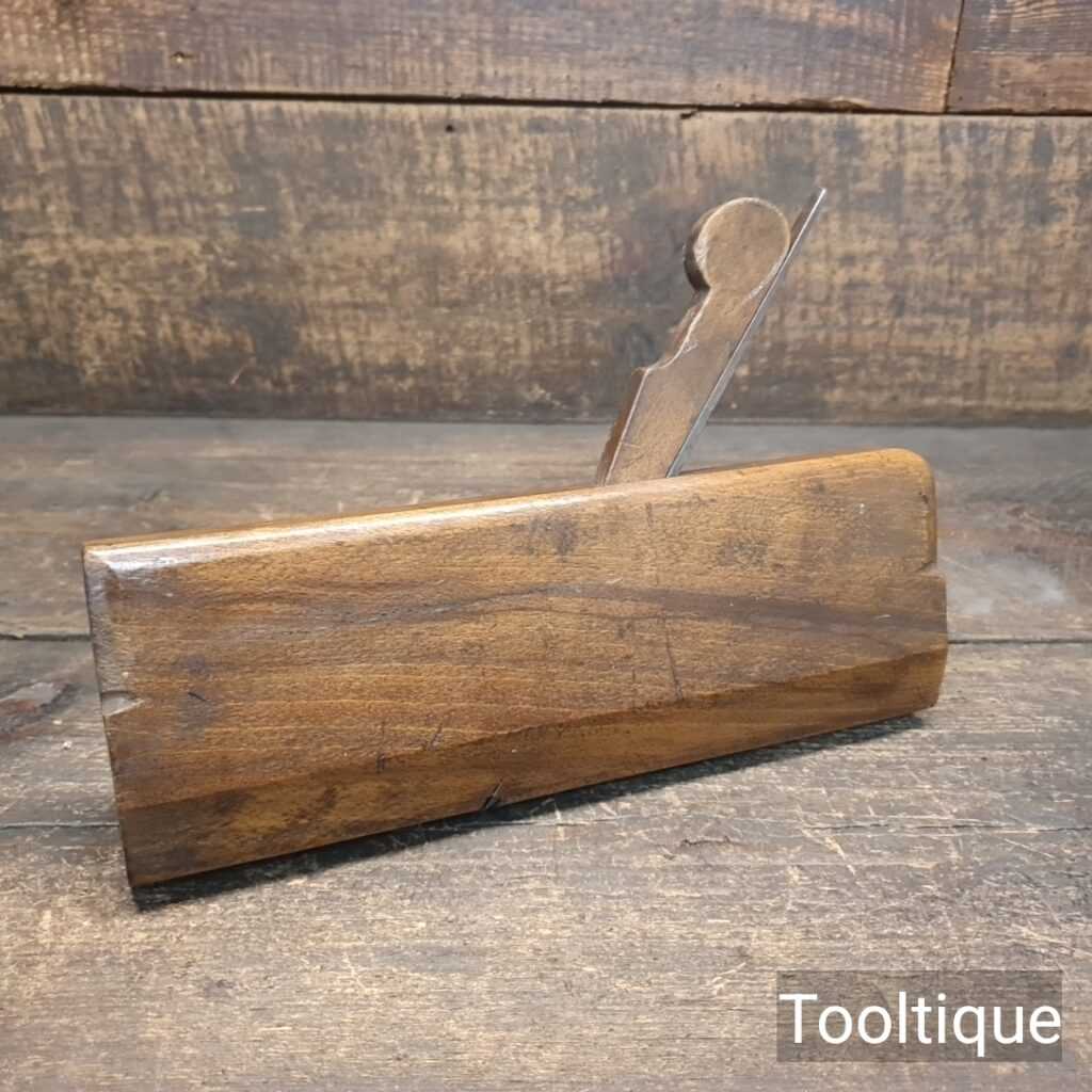 Vintage Beechwood Round Hollowing Moulding Plane - Good Condition