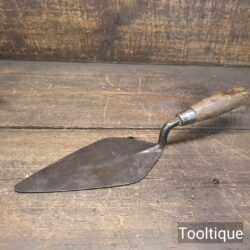 Vintage 8.5-inch Tyzack & Sons Bricklayers Trowel - Refurbished Ready For Use