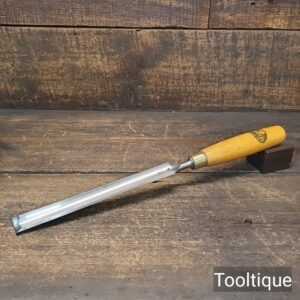 Vintage 7/8” Marples Shamrock Long Series Incannel Gouge Chisel - Sharpened Vintage 7/8” Marples Shamrock Long Series Incannel Gouge Chisel - Sharpened