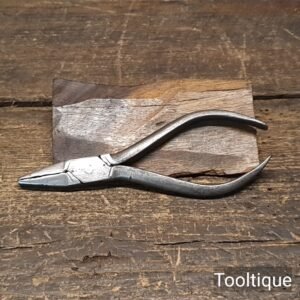 Vintage 5 ½” Flat End Pliers in Good Condition