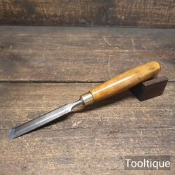 Vintage 5/8” Wm Marples & Sons Shamrock Carpenters Bevel Edge Chisel - Refurbished