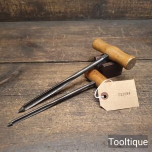 2 No: Vintage Shell Gimlets Hardwood Handles ¼” + ½” Sizes - Good Condition 2 No: Vintage Shell Gimlets Hardwood Handles ¼” + ½” Sizes - Good Condition