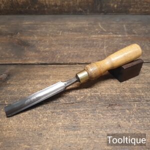 Vintage 11/16” Mawhood Sheffield Forged Steel Carpenters Gouge Chisel - Refurbished