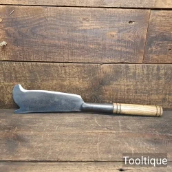 Vintage Cornelius Whitehouse Hedgehog No: 18 Socket Billhook - Fully Refurbished