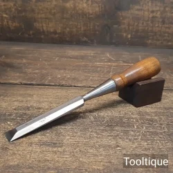 Vintage ¾” Ward & Payne No: 194 Socket Bevel Edge Chisel - Fully Refurbished