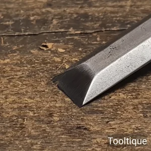 Vintage ¾” Ward & Payne No: 194 Socket Bevel Edge Chisel - Fully Refurbished