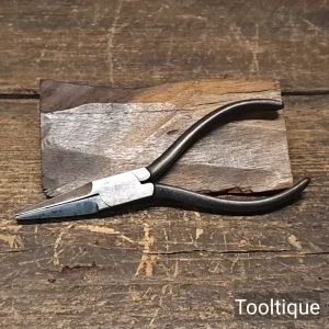 Vintage Sheffield Tapered Edge Flat Long Nose Pliers - Little Used Condition Vintage Sheffield Tapered Edge Flat Long Nose Pliers - Little Used Condition