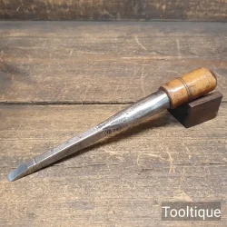 Vintage J. Howarth Wheelwrights 3/8” Socket Mortice Chisel - Refurbished