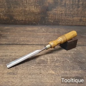 Vintage Stormont Sheffield 17/16” Carpenters Gouge Chisel - Refurbished Vintage Stormont Sheffield 17/16” Carpenters Gouge Chisel - Refurbished