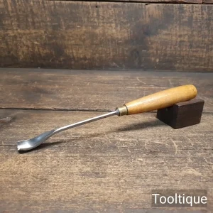 Vintage ½” Ashley Iles Woodcarving Spoon Gouge Chisel - Sharpened Ready To Use Vintage ½” Ashley Iles Woodcarving Spoon Gouge Chisel - Sharpened Ready To Use