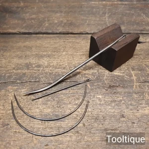 4 No: Vintage Cast Steel Craft Needles in Good Condition 4 No: Vintage Cast Steel Craft Needles in Good Condition