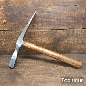Uncommon Vintage Stone Masons Paviours Hammer - Refurbished Ready To Use Uncommon Vintage Stone Masons Paviours Hammer - Refurbished Ready To Use