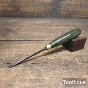 Vintage 7/32” Herring Bros London Woodcarving Fishtail Chisel - Sharpened Vintage 7/32” Herring Bros London Woodcarving Fishtail Chisel - Sharpened