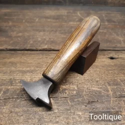 Vintage Cobblers Shoemakers Glazing Iron in Good Condition