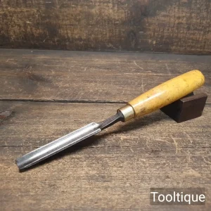 Vintage ¾” Ewis & Co. Sheffield Carpenters Gouge Chisel - Refurbished