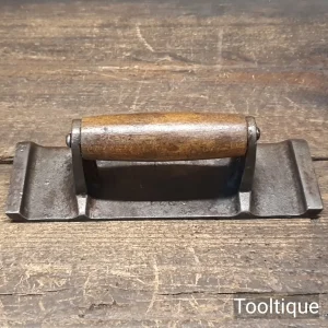 Vintage Groundworkers Cast Steel Concrete Edging Tool - Good Condition