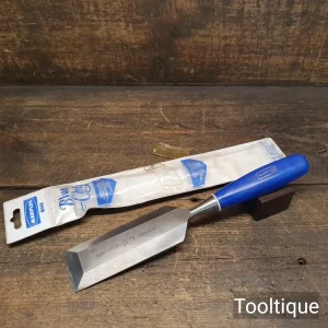 Rare Near Mint Vintage 2” Marples Sheffield Blue Chip Bevel Edge Chisel Rare Near Mint Vintage 2” Marples Sheffield Blue Chip Bevel Edge Chisel