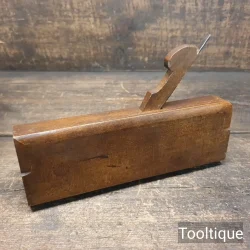 Antique 7/8” Tucker London c1859-79 Beechwood Ogee Moulding Plane - Good Condition