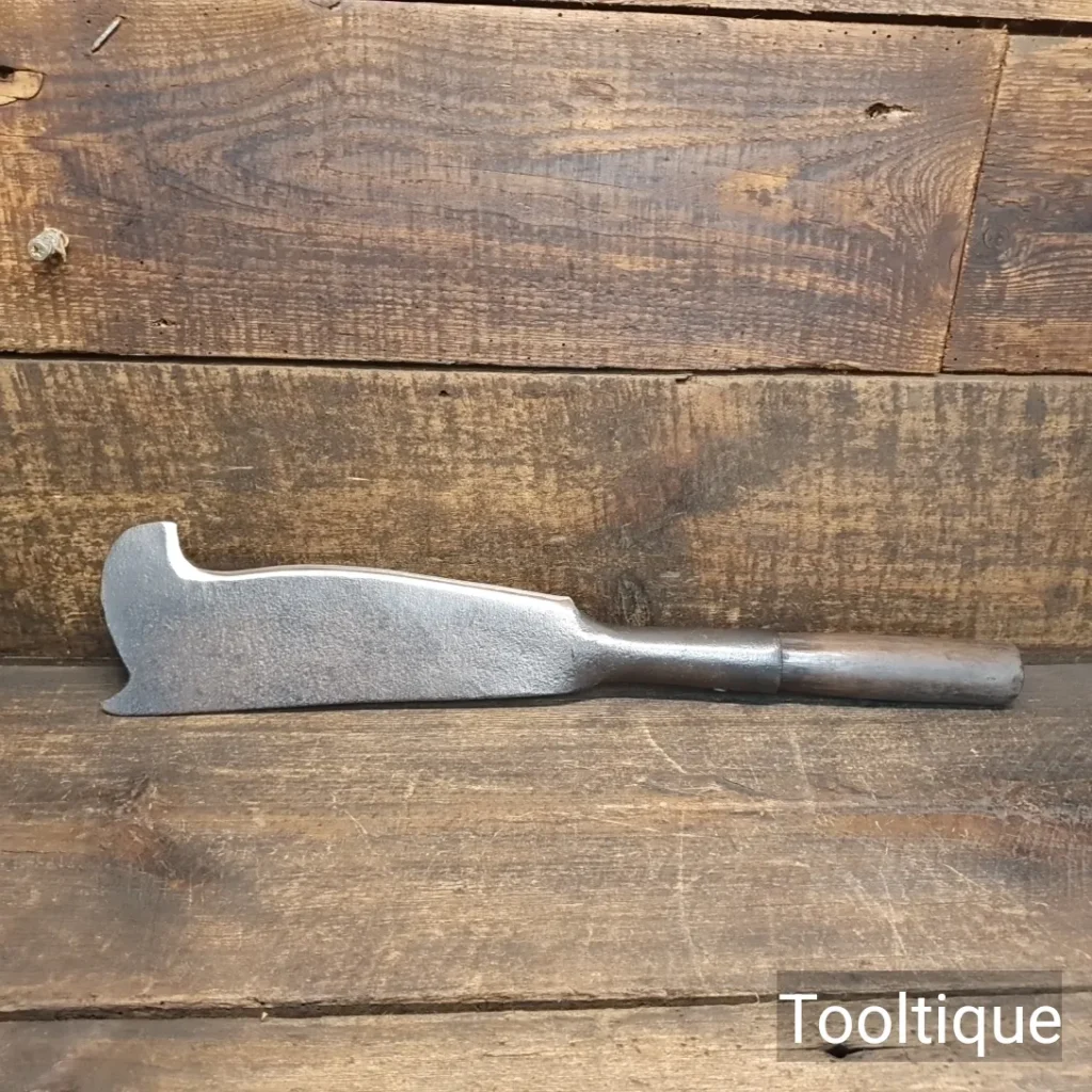 Vintage 9” Elwell No: 2946 Socketed Billhook Beechwood Handle - Refurbished