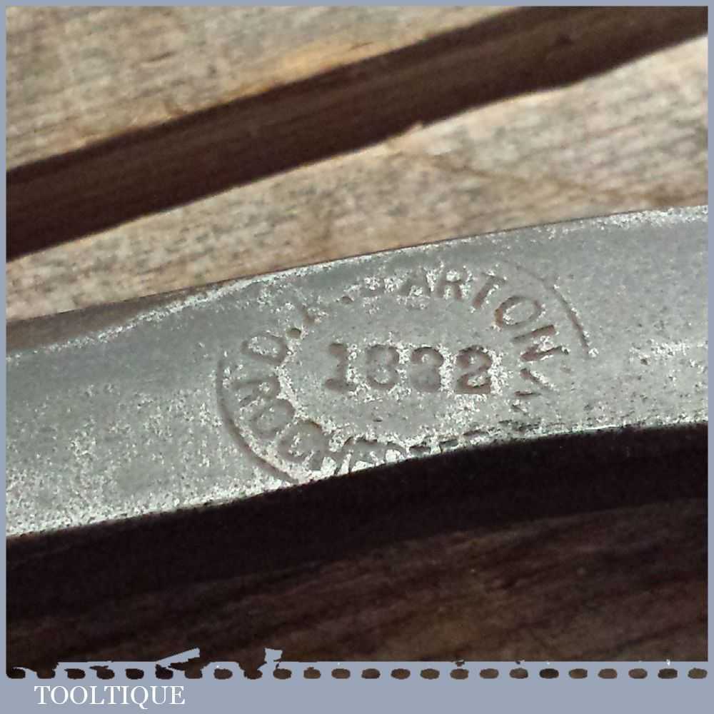 Antique D R Barton Rochester NY USA 1832 Clever Double Angled 10