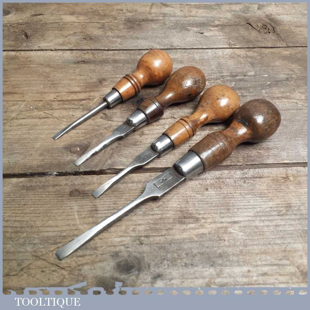 Four Small Vintage Wooden Handled Cabinet Makers Screwdrivers