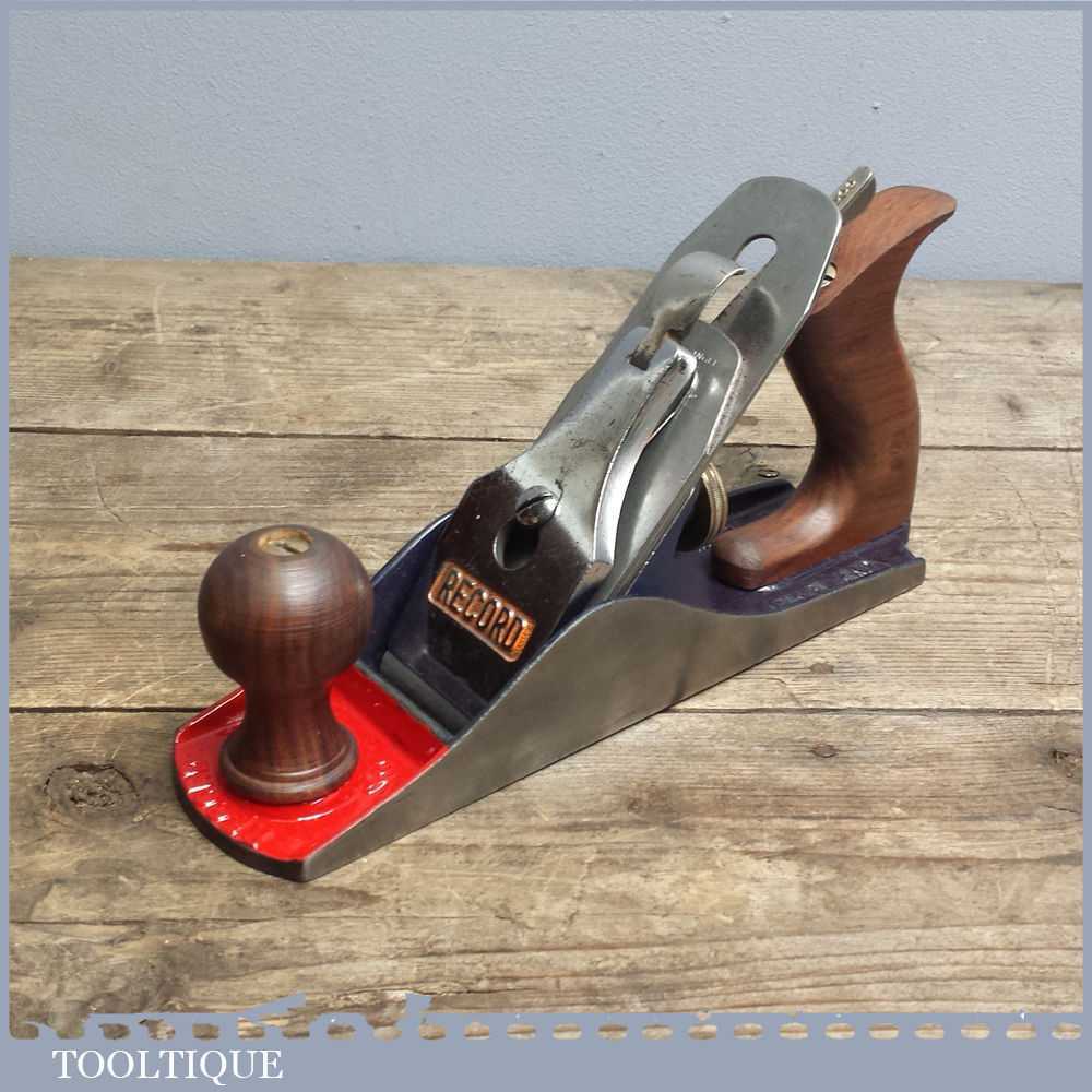 Good Record No: 04 Smoothing Plane – Fully Refurbished – Easy Identity