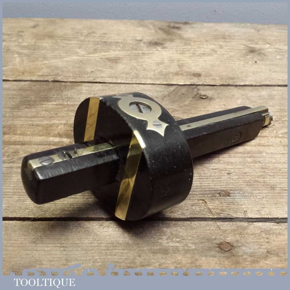 Ebony and Brass Screw Adjustment Mortice Gauge