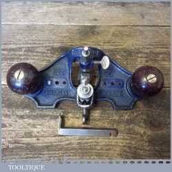 Vintage Record No: 071 Hand Router Plane - Fence Depth Stop 2 Irons