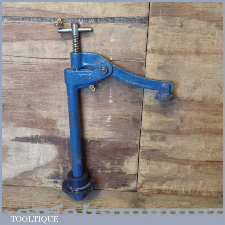 Vintage Woden X110 Bench Holdfast Complete Locking Clamp Good