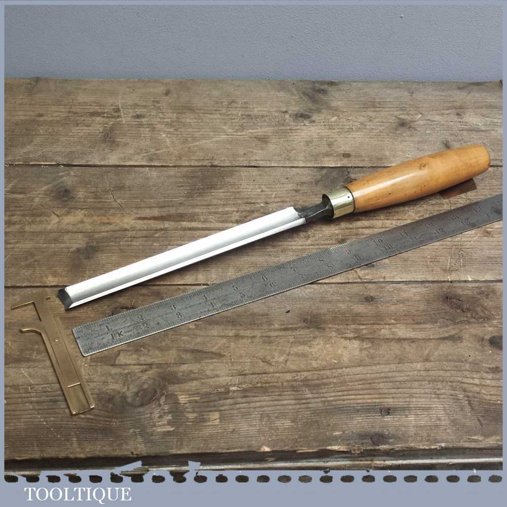 Vintage forged steel 7/8" Gouge Paring Chisel by MARPLES & SONS
