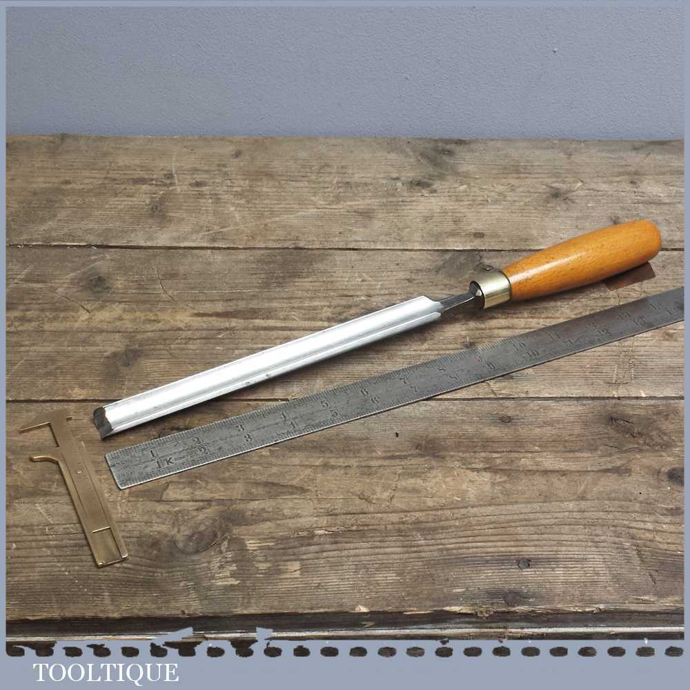 Vintage 7/8" Wide Paring Gouge Chisel By ASLEY ISLES