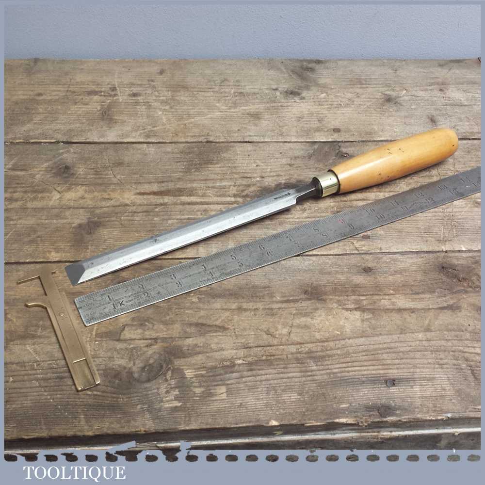 Vintage 7/8" Wide Bevel Edge Paring Chisel By MARPLES & SONS